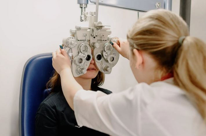 optometrist